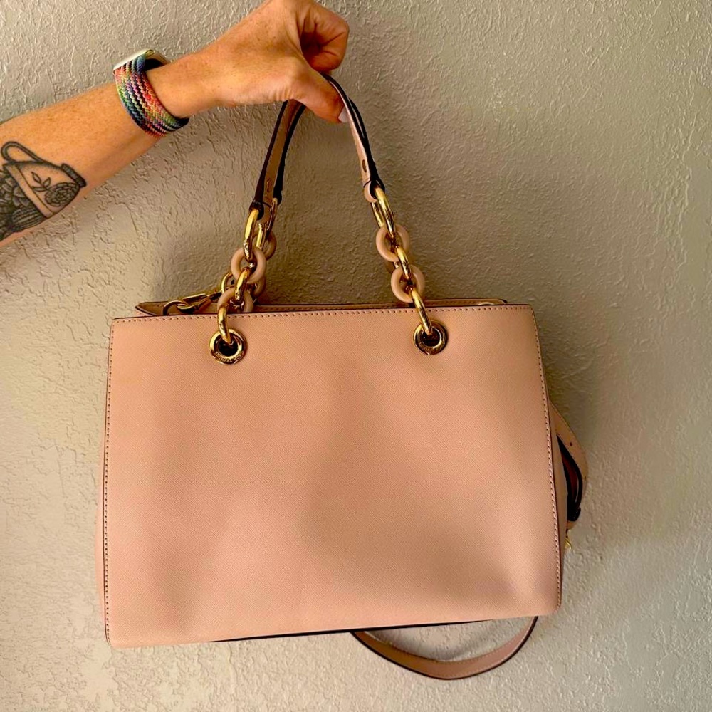 Michael Kors Purse in Dusty Rose.
